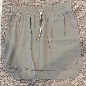 High-Low Drawstring Skirt in Light Taupe